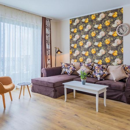 Gardenia Beach Palace Aparthotel Pomorie Exteriör bild