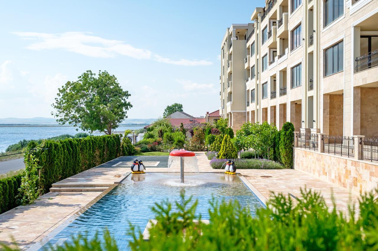 Gardenia Beach Palace Aparthotel Pomorie Exteriör bild
