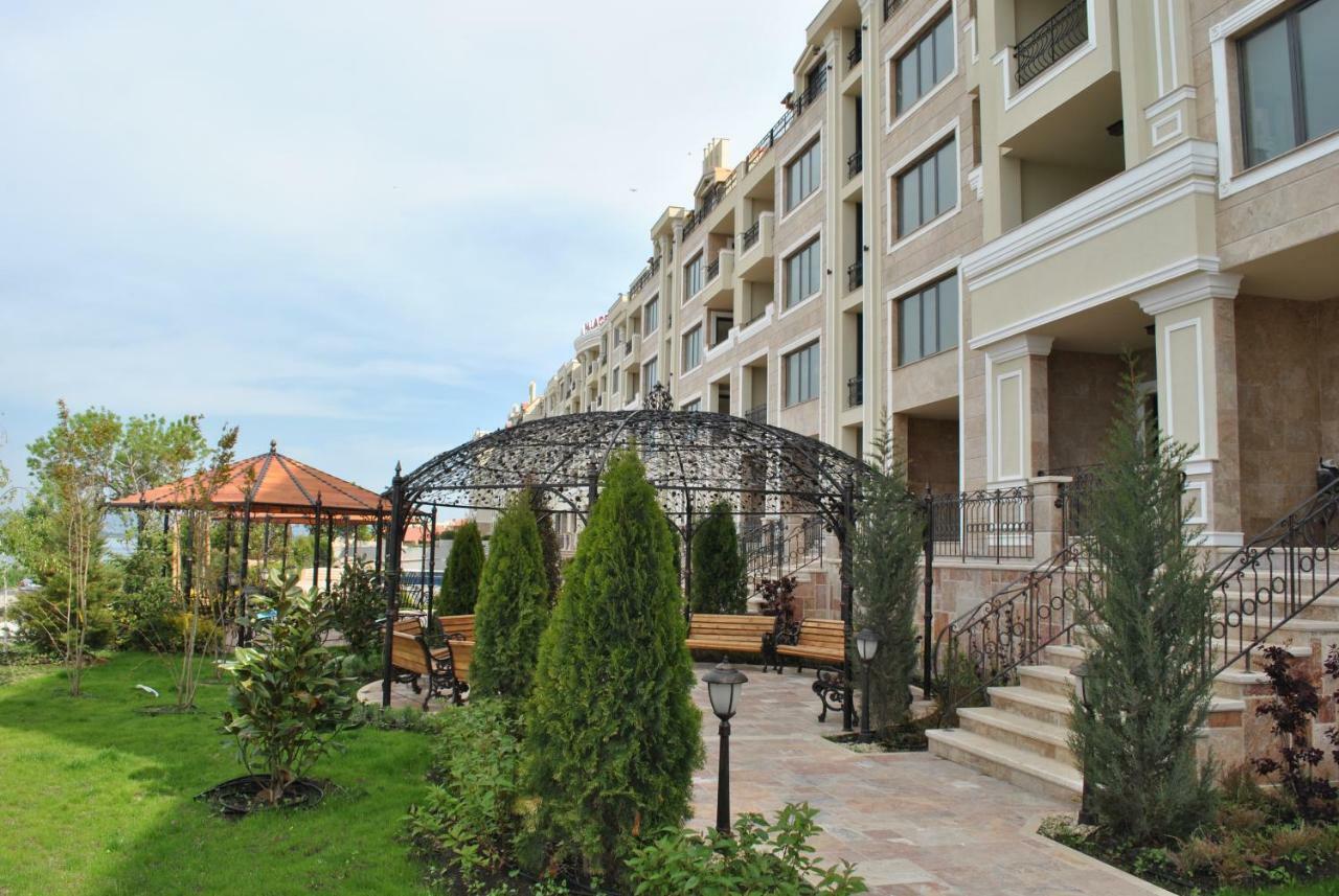 Gardenia Beach Palace Aparthotel Pomorie Exteriör bild